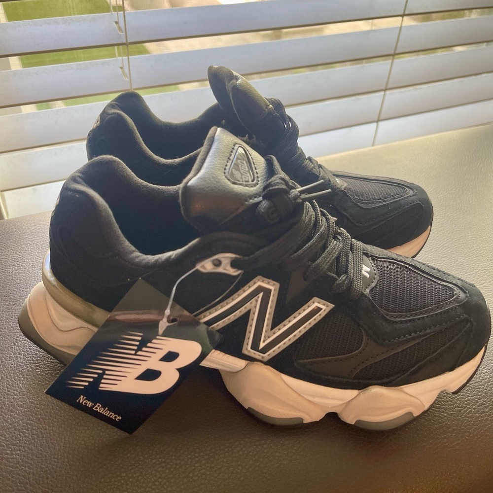 New Balance Black and White Athletic Shoes